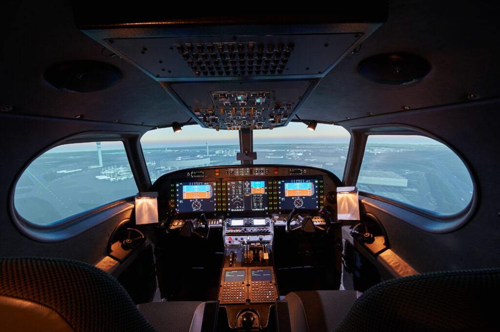 ALSIM ALX simulator flight deck